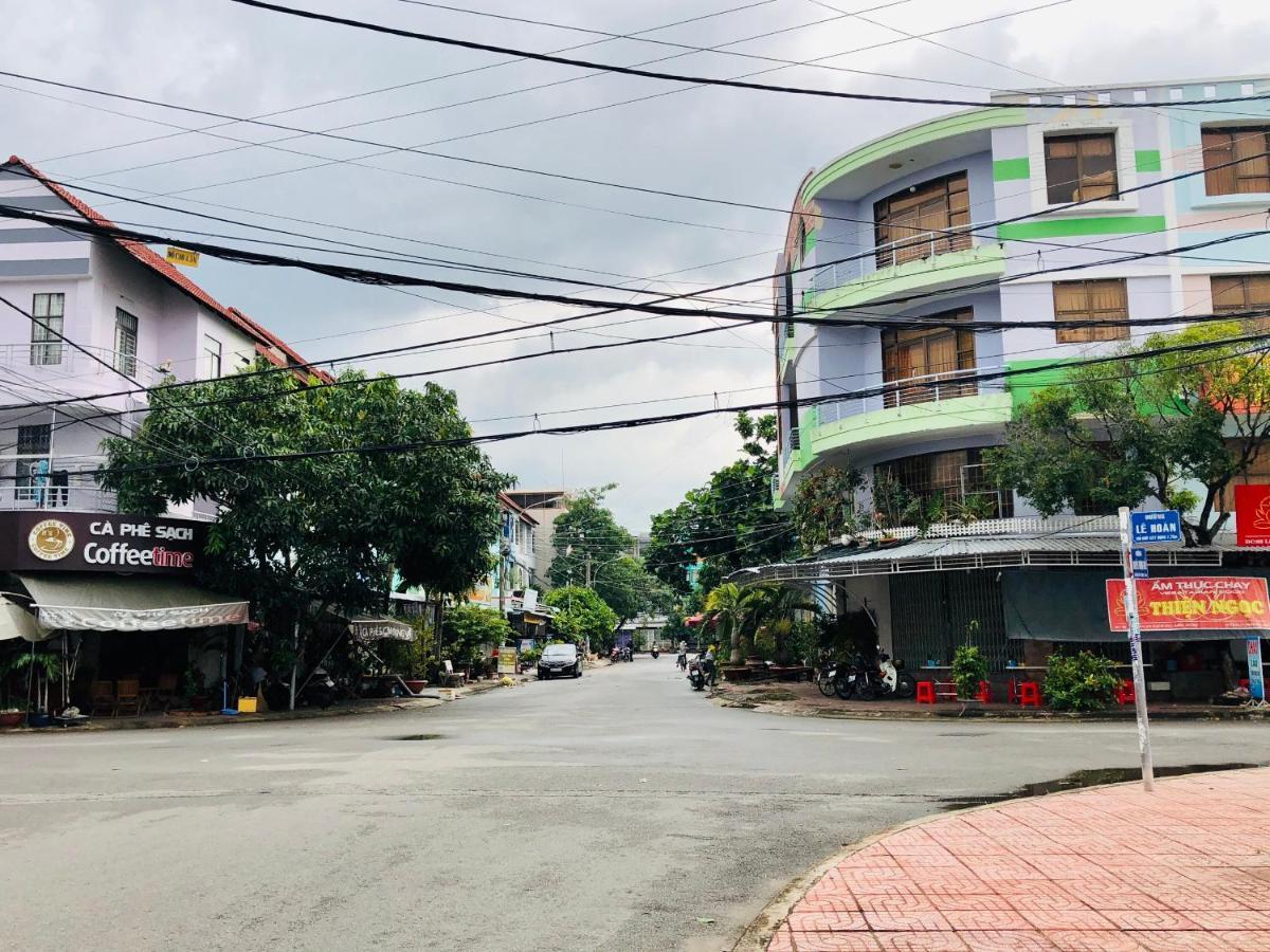 Stay Hostel 2 - 350M From The Ferry 迪石 外观 照片