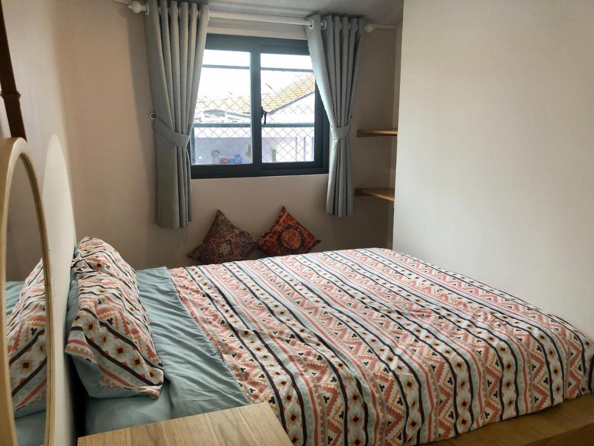 Stay Hostel 2 - 350M From The Ferry 迪石 外观 照片